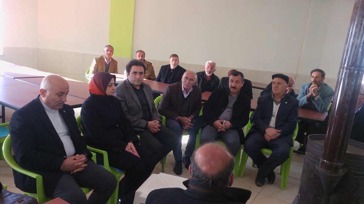 akgenclik_gevas's tweet image. Gevas #Timar Mahallesindeyiz
Halk Kararını Vermiş #EVET
Teşekkürler 
@OzdagSuat @mecertas @zahir_soganda @sinanhakan @gulsenorhan