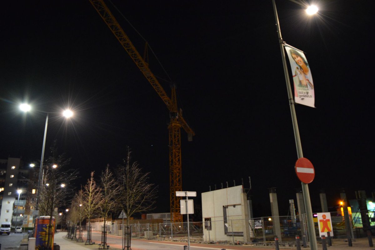 L1_Nieuws's tweet photo. Verward persoon verschanst zich in hoge bouwkraan in Brunssum https://t.co/2vozPE3Wky https://t.co/i90ZeVM3V7