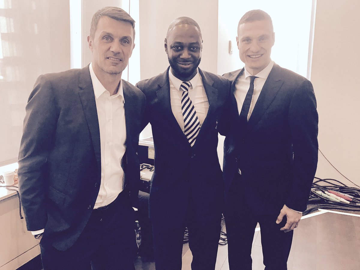 LedleyKing's tweet photo. Defenders union #2017ICC https://t.co/2HX8acWekp