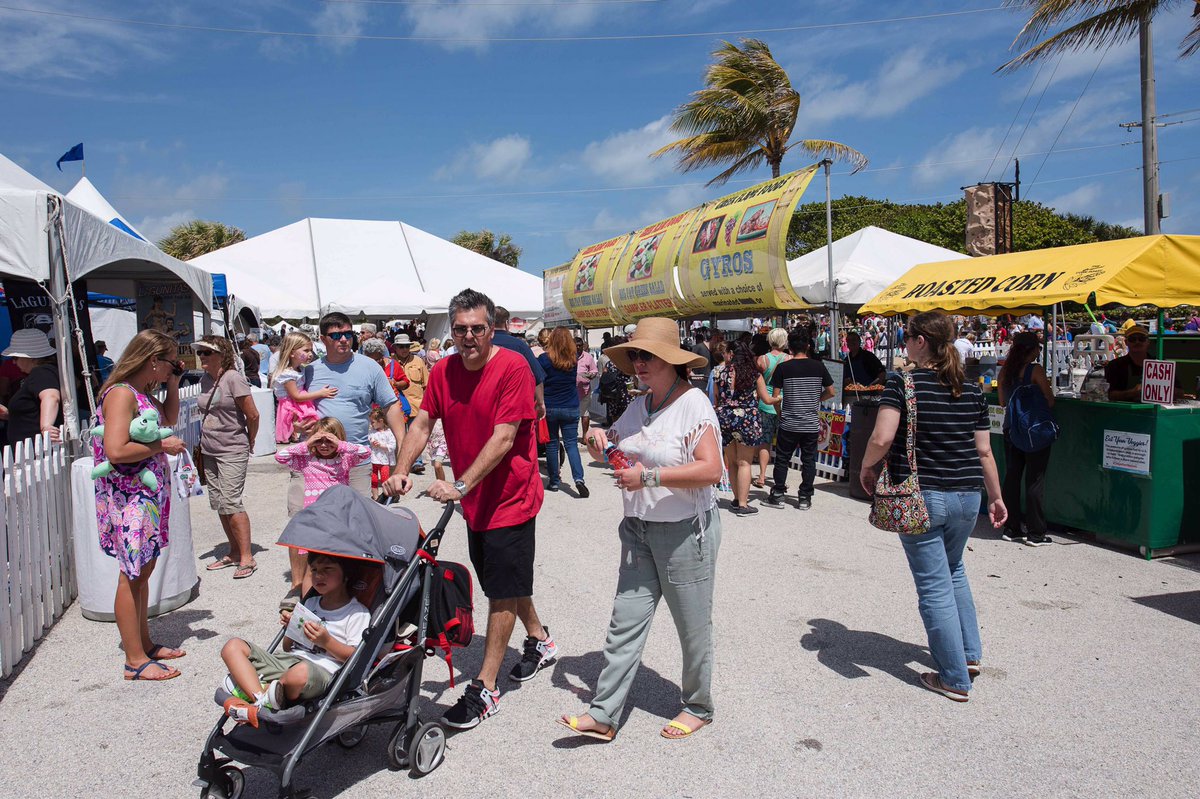 ElSolJupiter's tweet photo. Fun day at @LoggerheadMC! #TurtleFest2017 #JunoBeach #Jupiter #PalmBeach #MarineBiology #SeaTurtles https://t.co/1X26koSB00