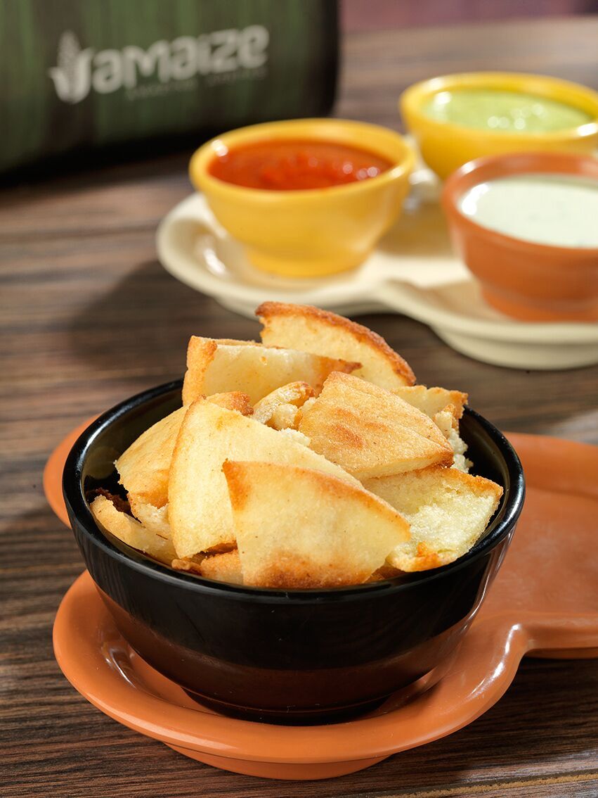 amaizeyou's tweet photo. Share a little YUM! #ArepaWedges
#amaize #miami #weekend #arepas #foodporn #foodies https://t.co/j0ZAQ806q2