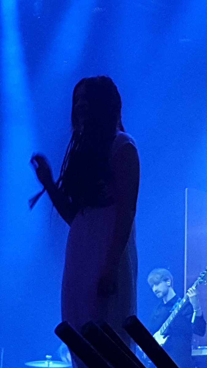 RodJKidd's tweet photo. #MarillionWeekend #pz17 an expanded @themorningband on the big stage https://t.co/uo13HNMZYz