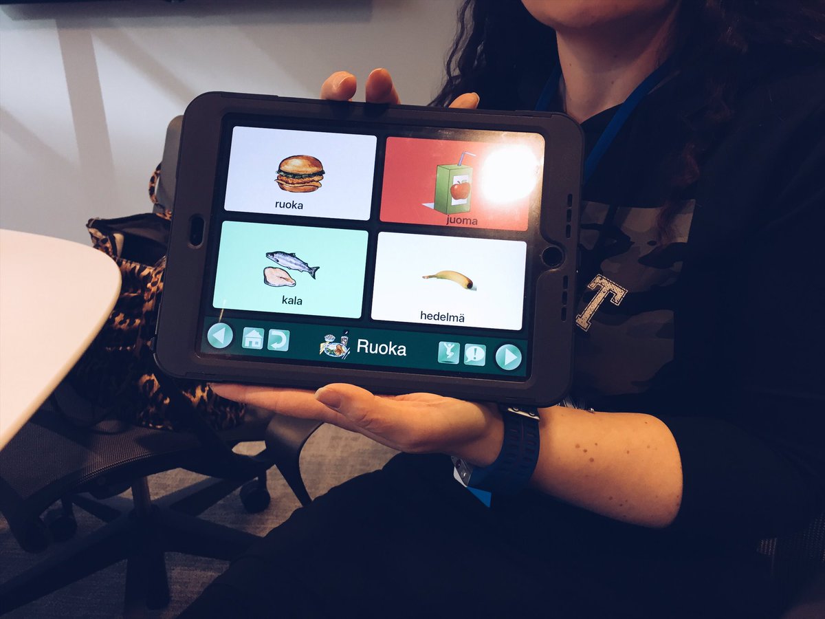 sarahspmeenh's tweet photo. Amazing day of interviews and hands on workshops with @RinnekotiSaatio at #tietodesignjam https://t.co/txV38tNYcD