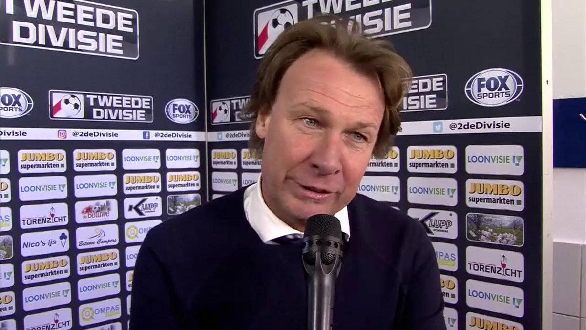 Hans Kraay baalt van structuur Tweede Divisie: ''Lachwekkend, wat een competitie..'' voetbalflitsen.nl/wtf/sjphr9/han…