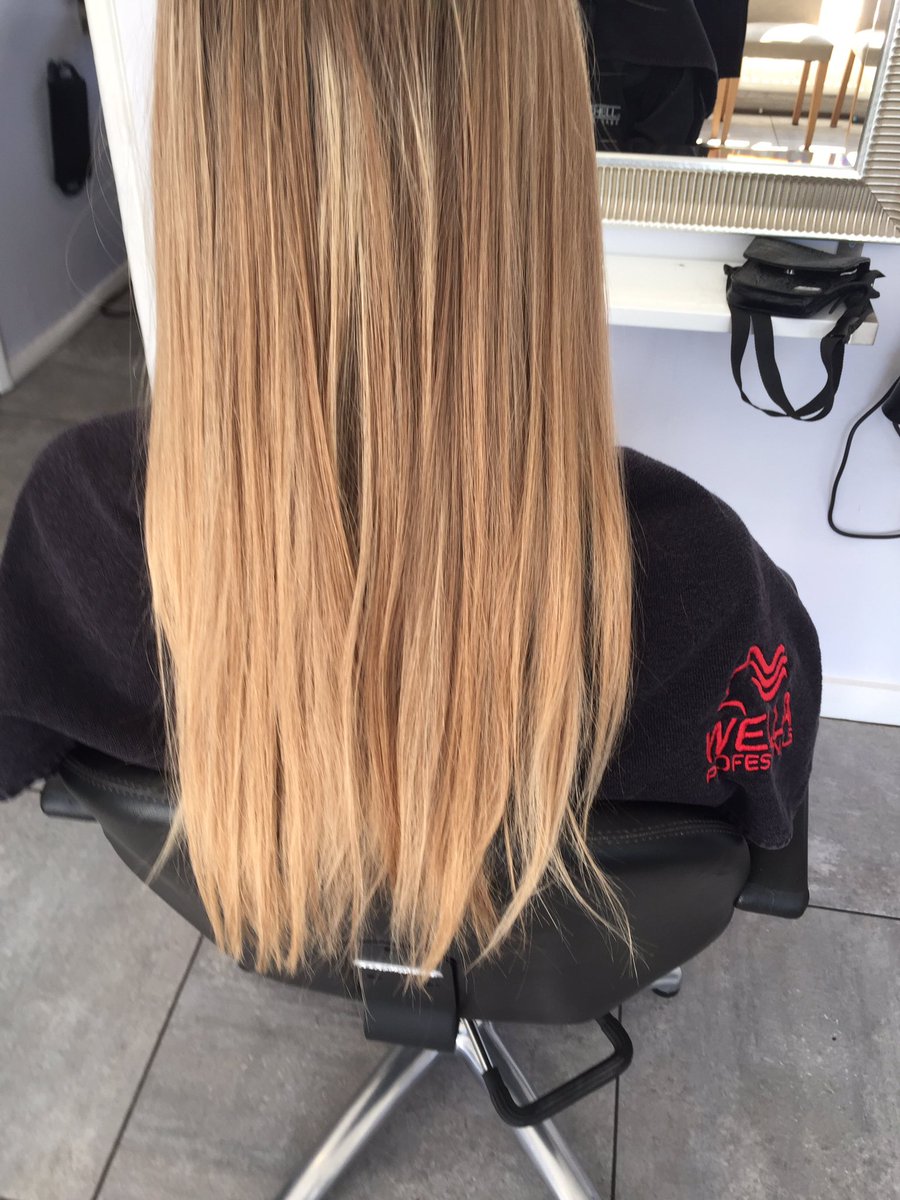ThePaddHair's tweet photo. #saturday ombré # https://t.co/D6zFzBa0nL
