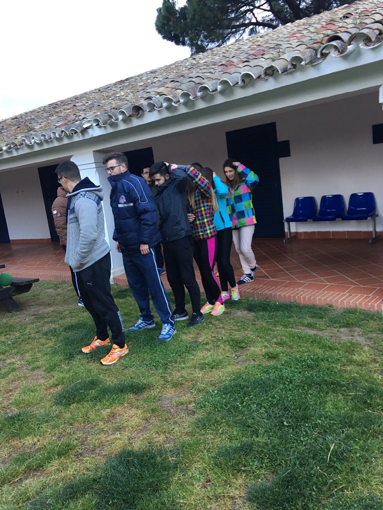 escquintiliano's tweet photo. Mini juegos creados por futuros monitores! Módulo Iniciación a Campamentos https://t.co/dxKMqdFfb8