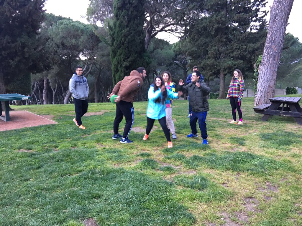 escquintiliano's tweet photo. Mini juegos creados por futuros monitores! Módulo Iniciación a Campamentos https://t.co/dxKMqdFfb8