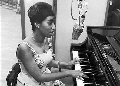 Happy 75th Birthday to the \"Queen of Soul\" Aretha Franklin!!! 