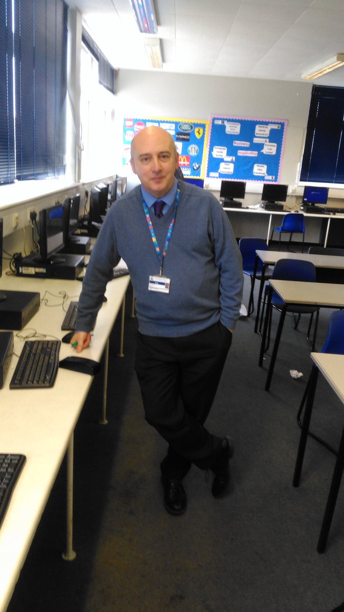 HattonICT's tweet image. If you have any problems don't hesitate to ask Mr. Parsons for help!