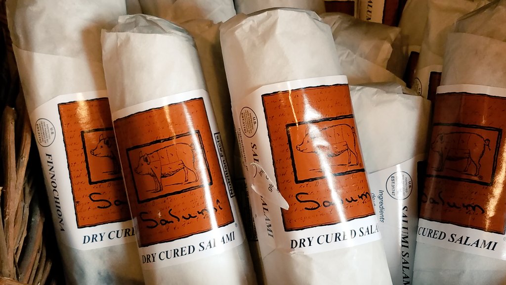 SouthernFandD's tweet image. Planning your next pasta party or antipasti plate? @BullCityOlive has it all. Plus you can taste test the oils &amp;amp; vinegars. #sipandtastetour