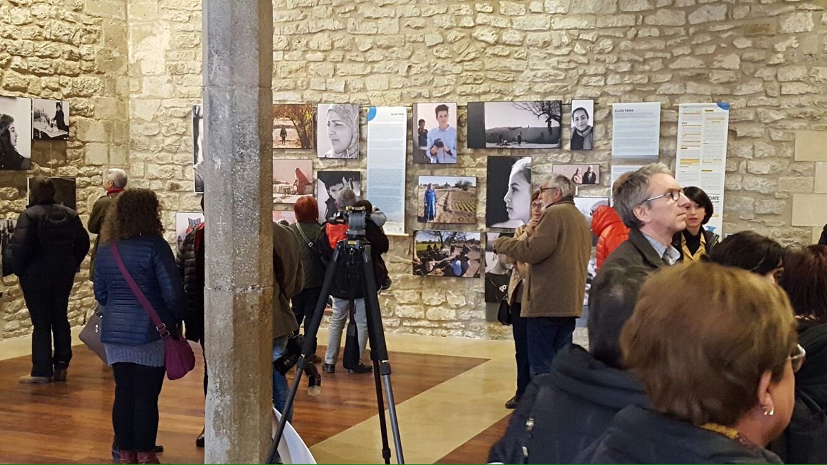Inaugurada l'expo "Elles Trien. Teixint complicitats entre Els Ports i Tunísia" a Morella. Gràcies a totes les que l'heu fet possible!