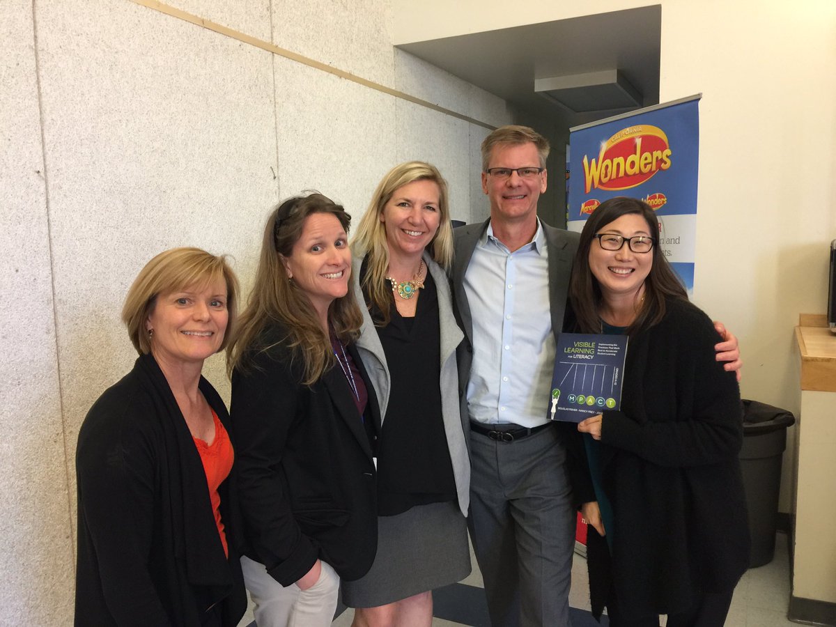 dralicetlee's tweet image. Inspiration &amp;amp; wisdom by nationally renown educator, author, Doug Fisher! Thank you for coming to Richmond Street! #visibleteaching