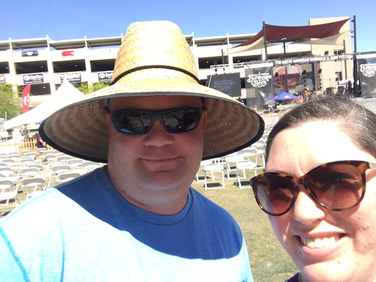 AllisonHallAZ's tweet photo. Ready to eat all the meat! #GreatAmericanBBQFestival #HappyAnniversary #11yearsofbliss @tuba_mike https://t.co/z8u8pOEHqw
