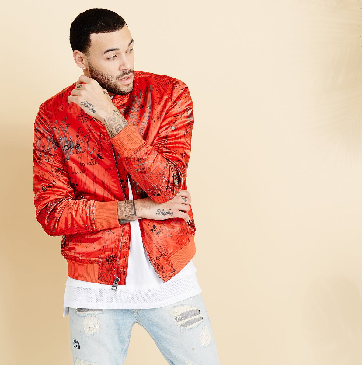 guess red bomber jacket