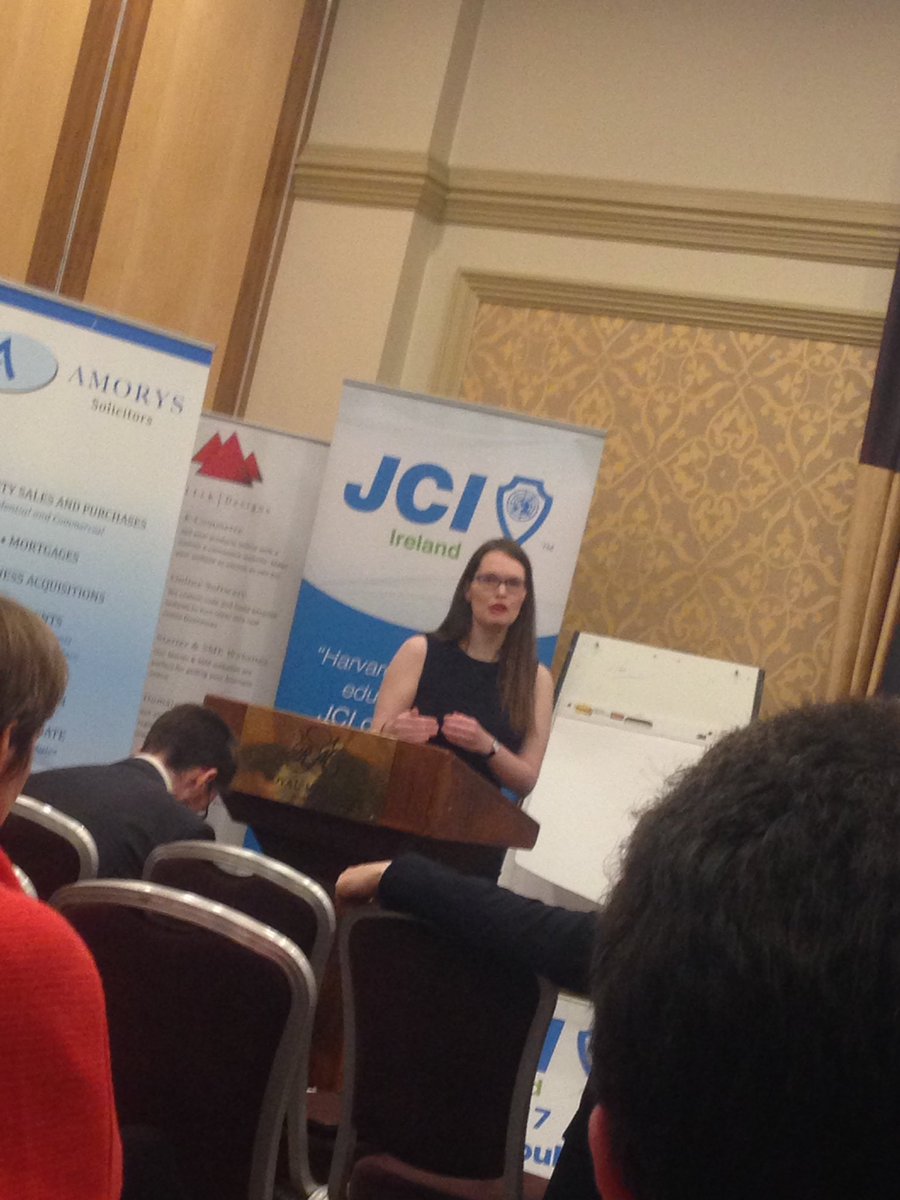 emeraldeyes8915's tweet photo. Some compelling arguments made for and against the motion that this house should arrest Batman. @JCISouthside #Comms17 #aspiretoinspire https://t.co/JNg0IuRim6