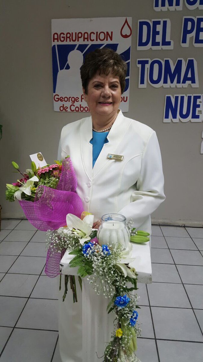 Dora_Talamante's tweet photo. Esta bella y trabajadora mujer a partir de hoy encabezará la Agrupación George Papanicolaou de Caborca. ¡Felicidades, mamá! ¡Enhorabuena! https://t.co/4wRD2ElSl0