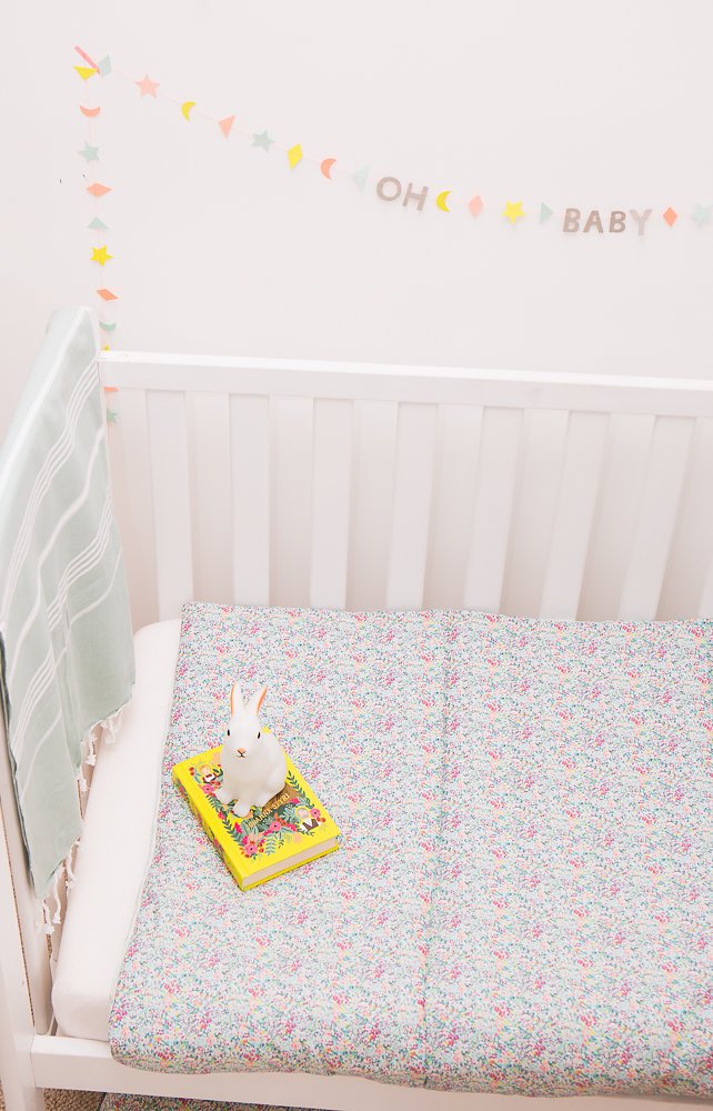 PoppyandHonesty's tweet photo. Baby love.
#baby
#quilt
#cotbedding https://t.co/T6YfkAsQ40