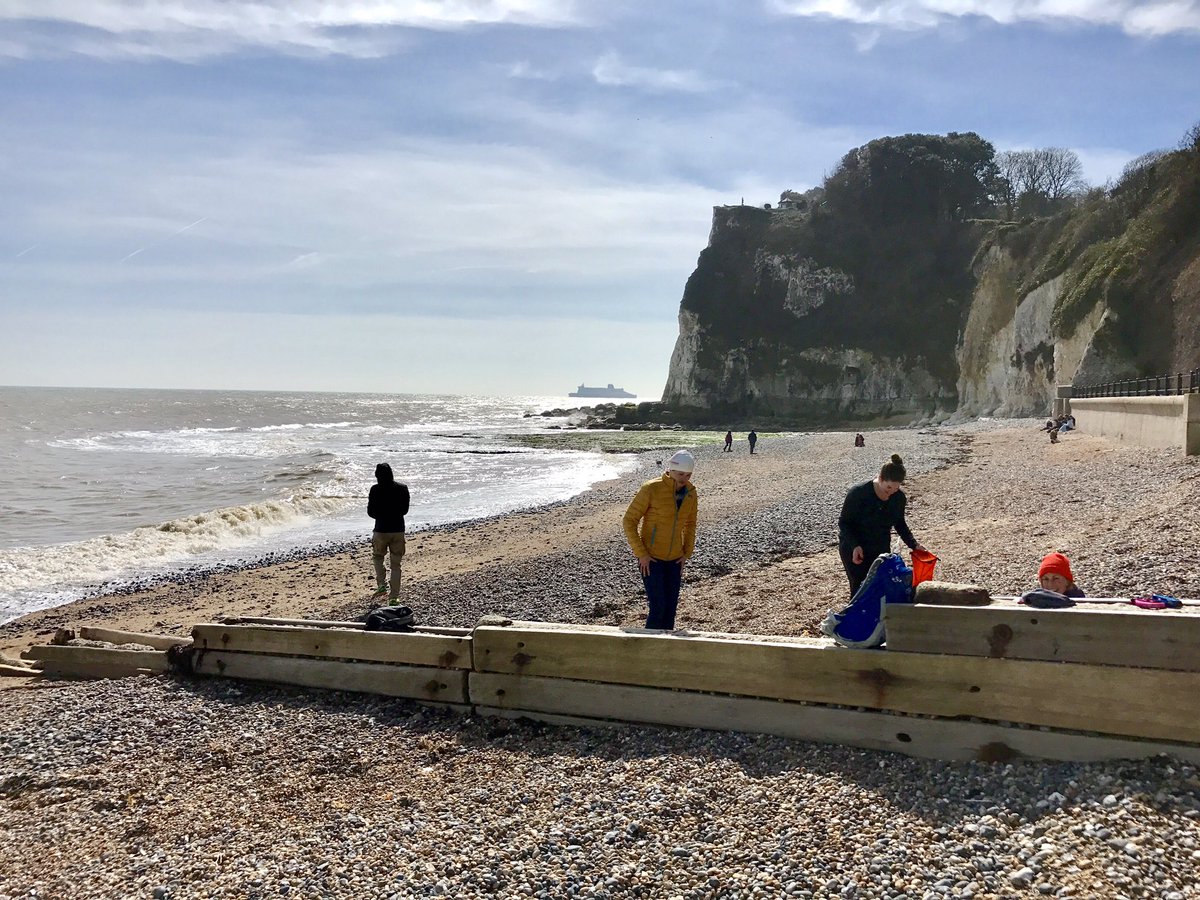 AndyCockburn's tweet photo. Brilliant swim-hike from Dover to Deal today with the @atobtheswimmer crew! Glorious! https://t.co/hO5LIrWoIe