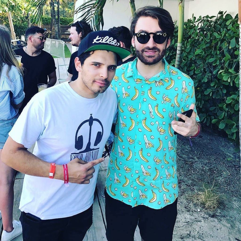gedmusicnyc's tweet photo. Running into @OliverHeldens at the #SiriusXMMusicLounge, great seeing you again brother!
@… https://t.co/4P9HtXM8c6 https://t.co/UIb9J9SQ2A