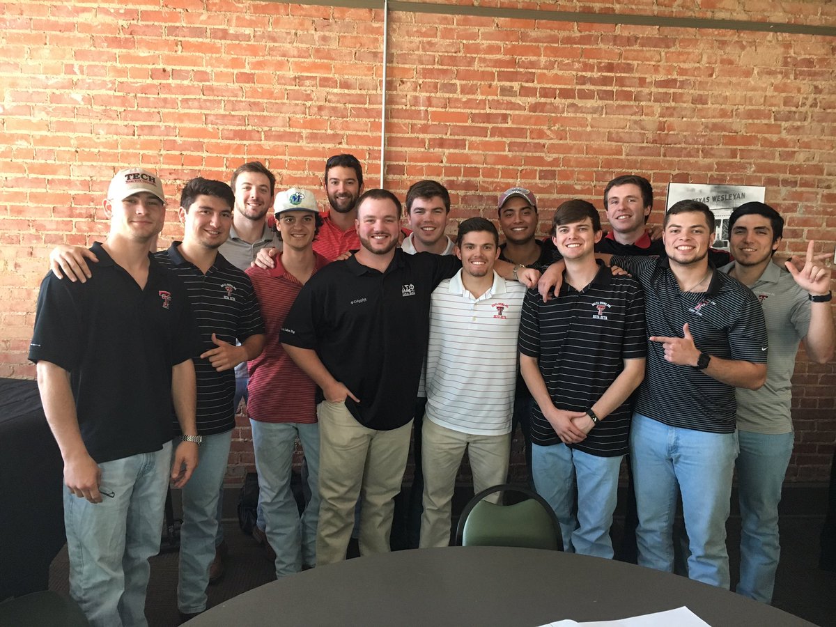 Representing the Zeta Zeta chapter at Delta Sigs annual Regional Leadership Academy.