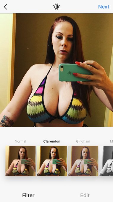 @CamSodaLive time. Live in 10 min https://t.co/EPaGxFeHfc then off to @Double_Visions tonight. https://t<a class="tags" href="/tag/camsodalive">@camsodalive</a><a href="/tag/vegas"class="tags"><span>#vegas</span></a><a href="/tag/showmesapphire"class="tags"><span>#showmesapphire</span></a>