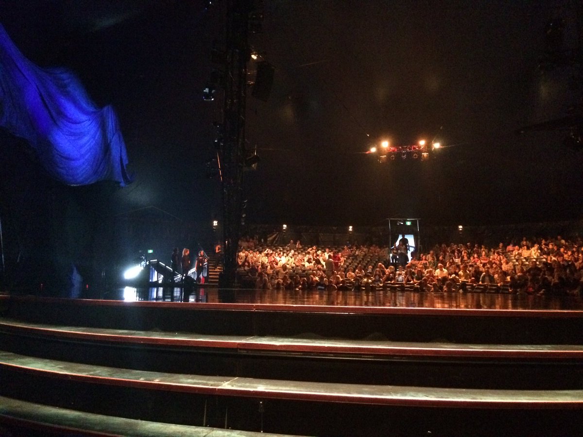 Jas_Russell's tweet photo. The scene is set, let the show begin. #CirqueDuSoleil #Kooza Feels like we're on the stage. https://t.co/HwkGVCi1jN