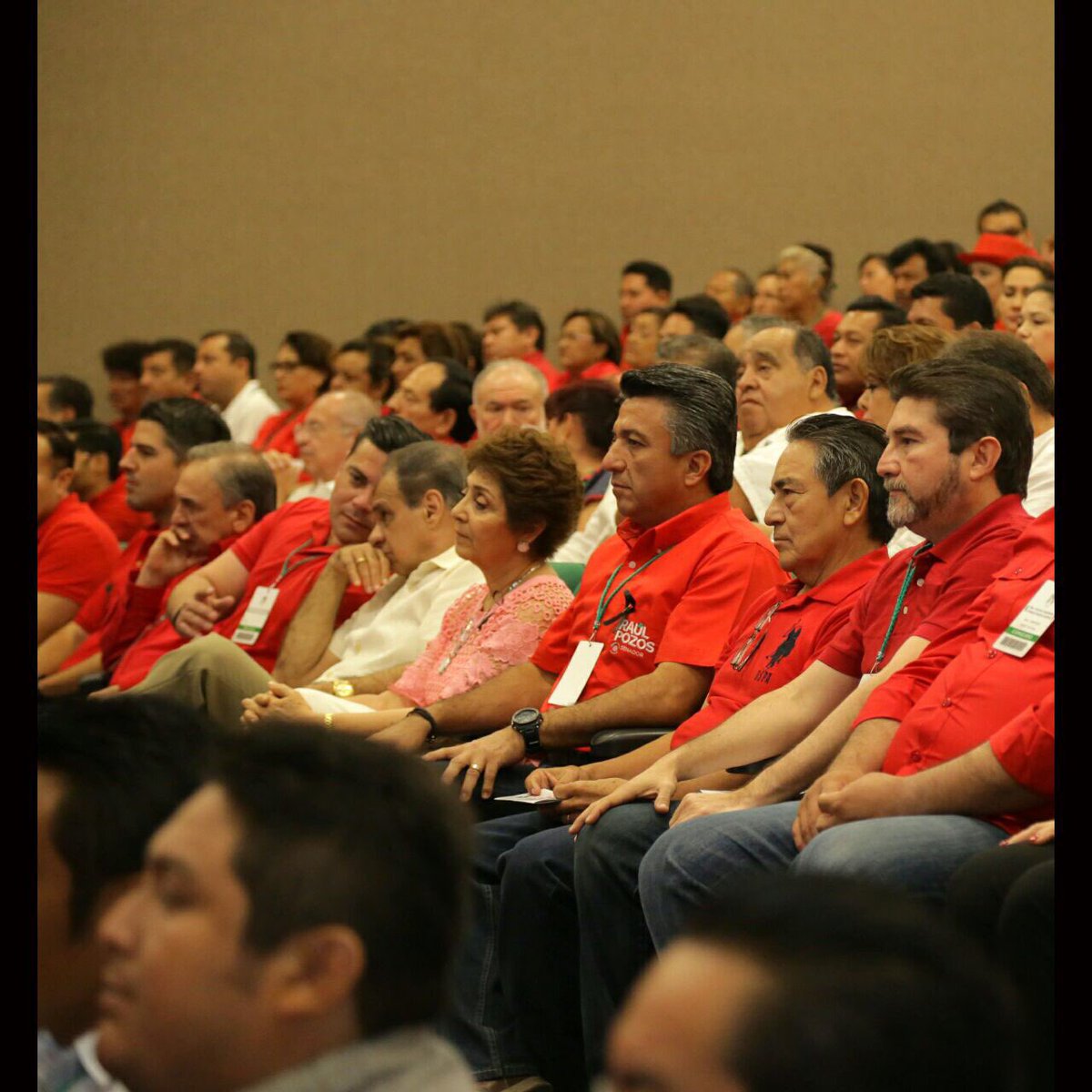 Edgarr_Hdez's tweet photo. Presentes en la 3ª Sesión Ordinaria del @CP_PRICAM en el municipio de Calkiní, en presencia del G. @alitomorenoc https://t.co/CirCPZmu0j
