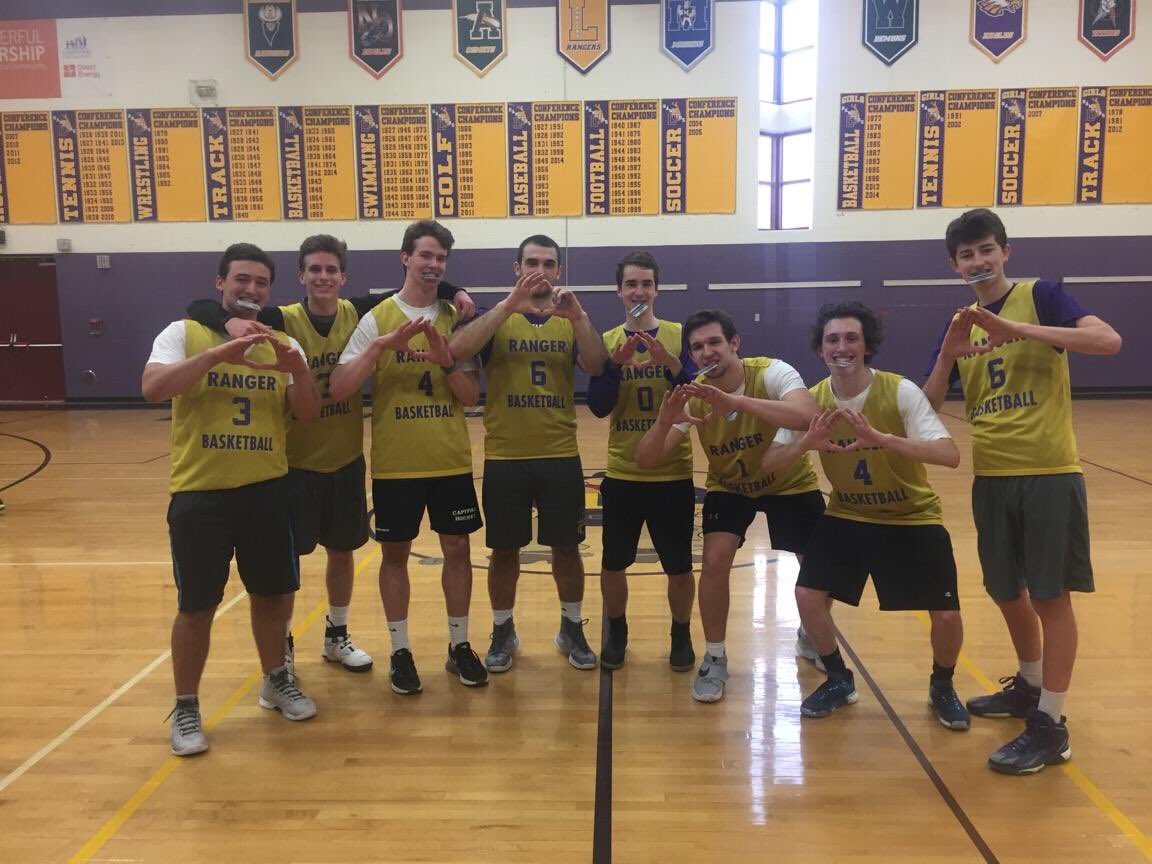 LkwdRec's tweet photo. 2017 High School Intramural basketball champs are the White Dwarfs.  Congrats guys! https://t.co/kkgl6H6tPF