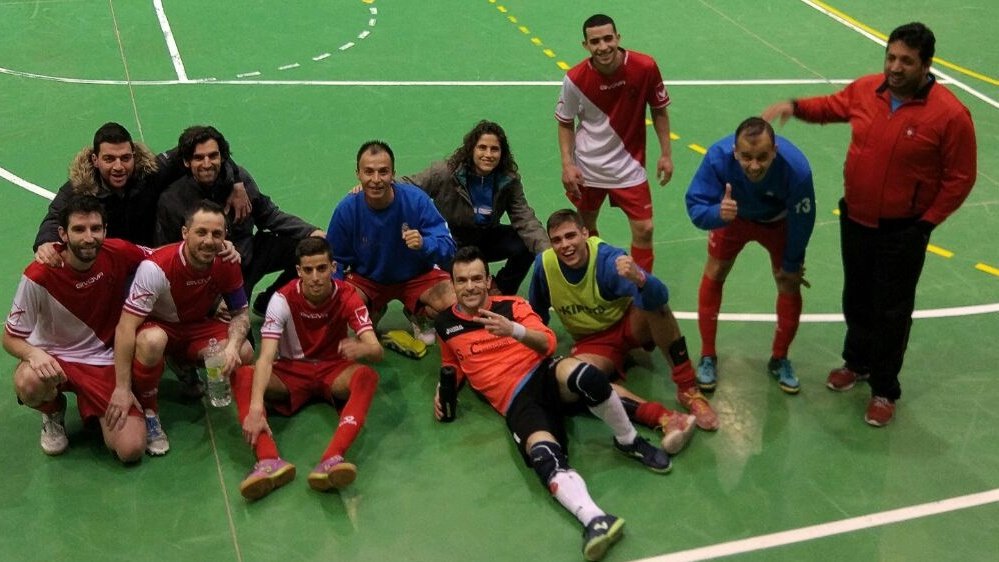 <a href="/_alvaro_79/">Alvaro Fdez de Cacho</a> <a href="/ClubDepMonaco/">Club Deport. Mónaco</a> grandes chicossss gran partido