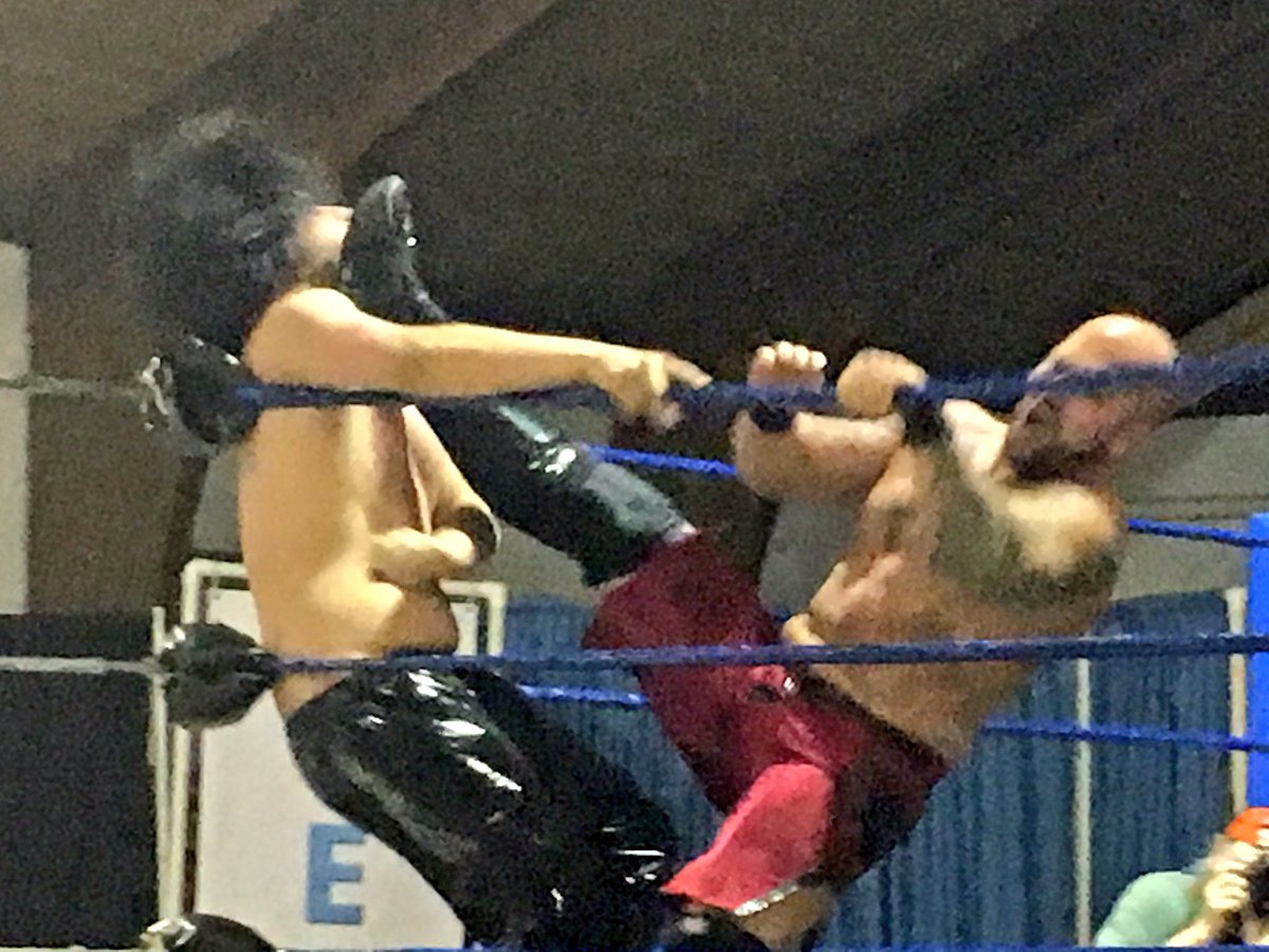 zachforzombies's tweet photo. And @Ericryanpro proves again he's a force to be reckoned with in Cleveland Wrestling at @MegaWrestling! #MoeMney #MoeProblems https://t.co/95jqOX70aM