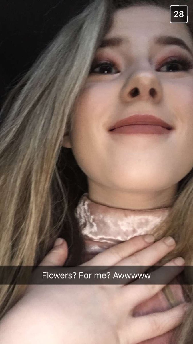 littlexmuller's tweet photo. 11:11 @terimul02 #terla for life x I love you💗 https://t.co/KobS39V9Ok