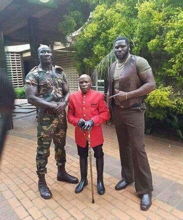 BBUGOFFICIAL's tweet photo. Local slave owner https://t.co/24uC2maiH0