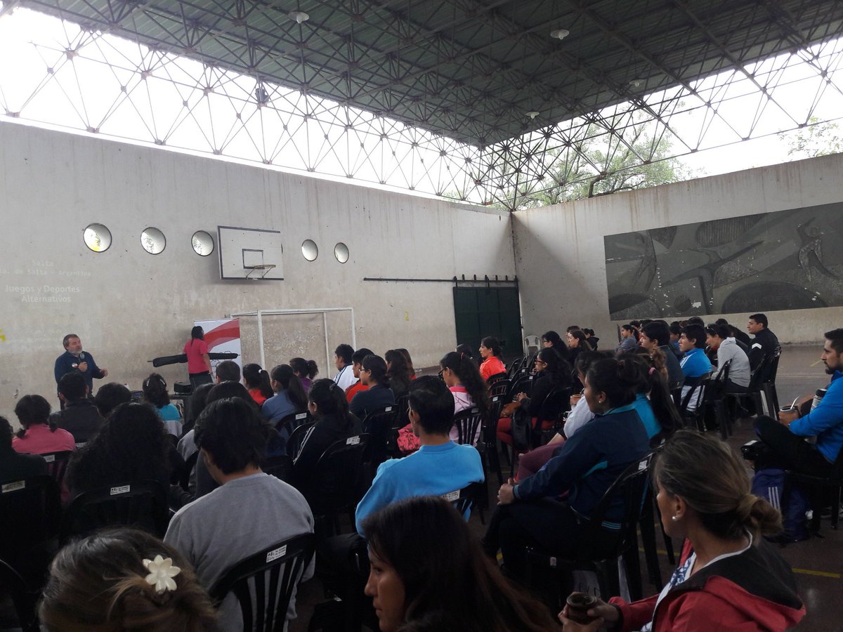 PLAYONDVALDIVIA's tweet photo. Una linda capacitación de deportes alternativos en la unsa, gracias a la secretaria de deportes y al gobierno de salta. https://t.co/sxejLHXc5Z