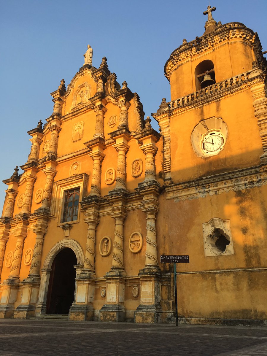 erikeisele's tweet photo. #Leon on accident. Still worth it. #travel https://t.co/9ZEeL2ldaX