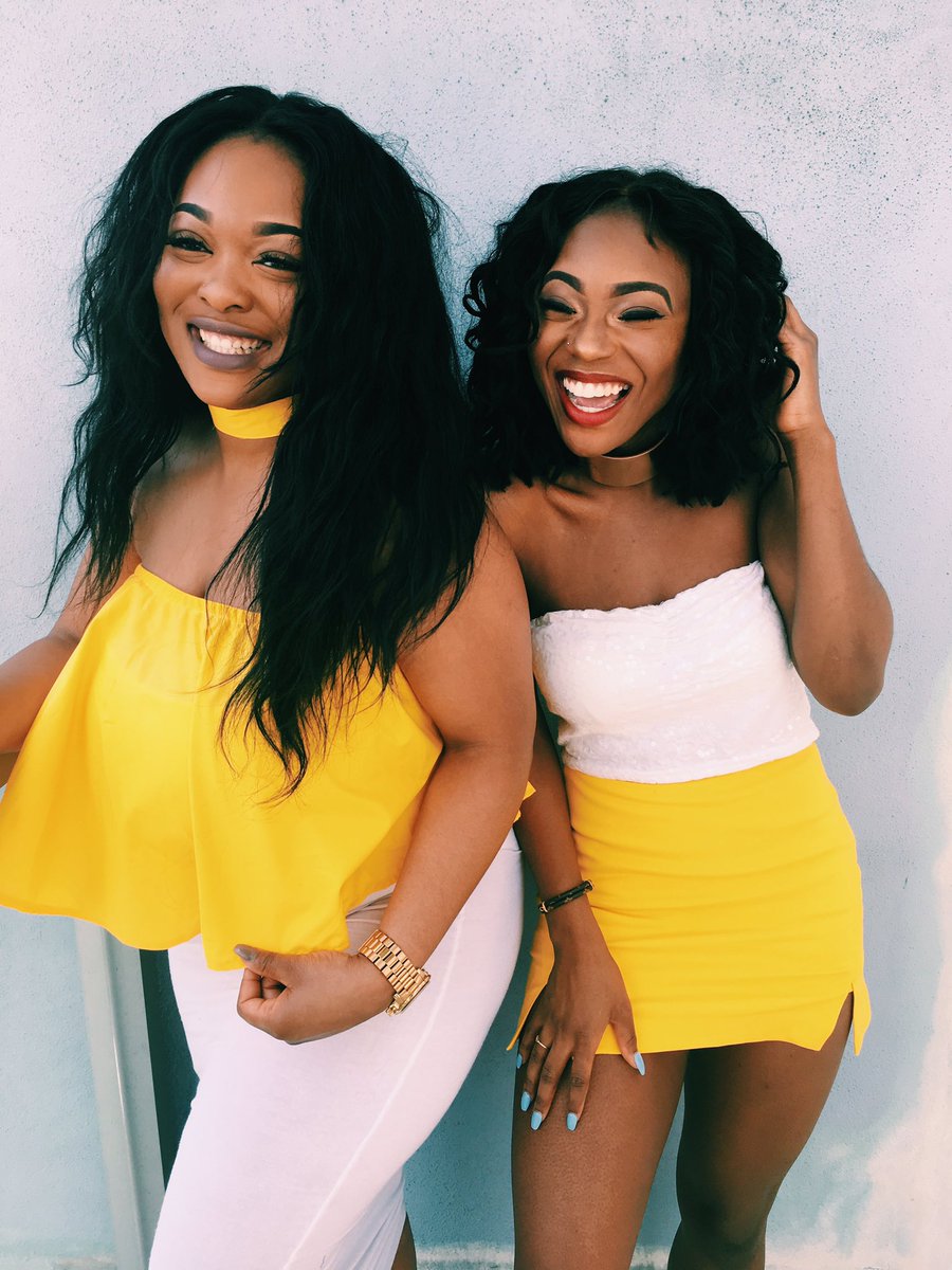 OmooYORUBA's tweet image. Melanin In Yellow✨
