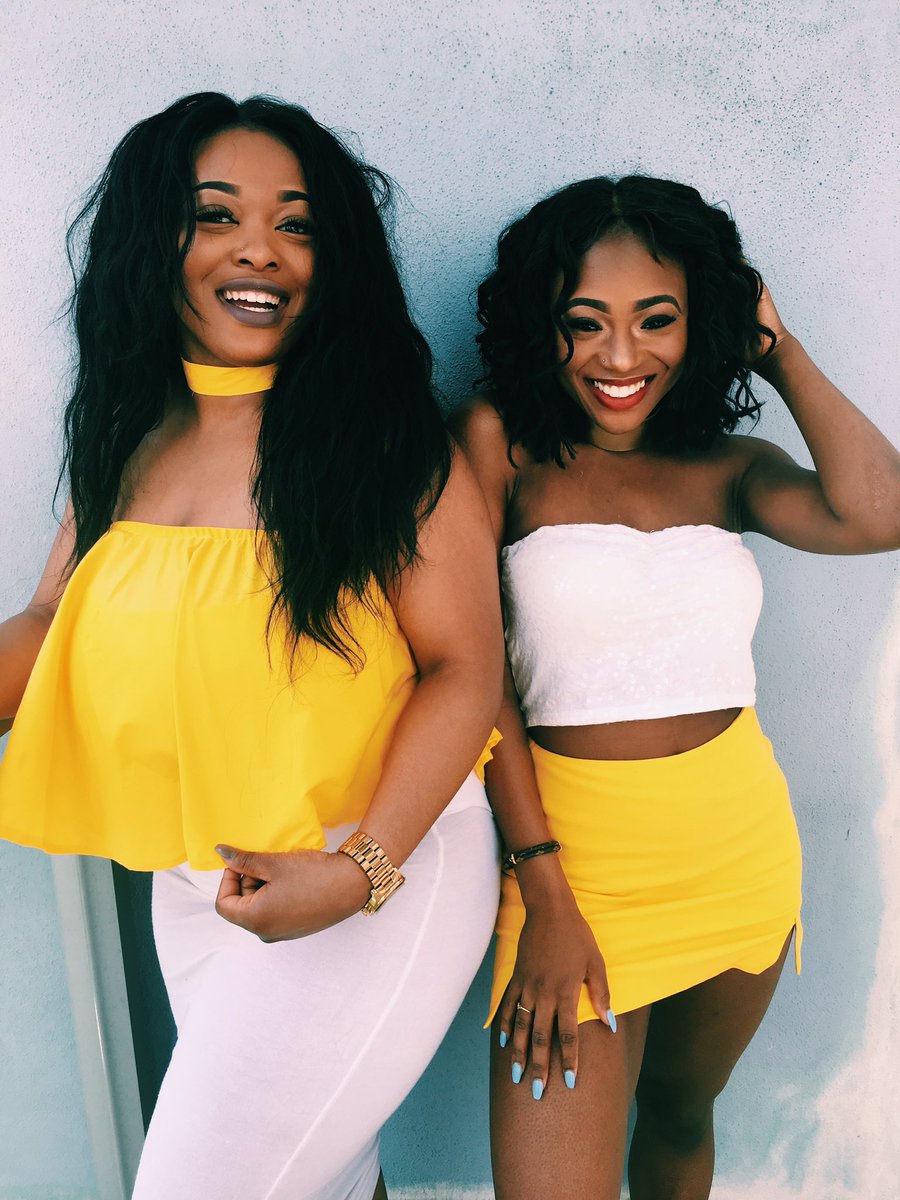 OmooYORUBA's tweet image. Melanin In Yellow✨