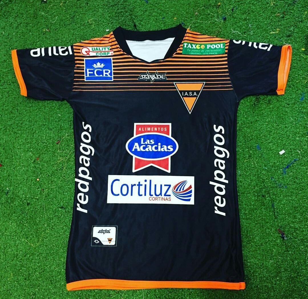 IASA1914's tweet photo. Nuevo diseño de @starbade de camiseta alternativa de Sud América (vía @cassetta1973) https://t.co/sLj2UTghiM