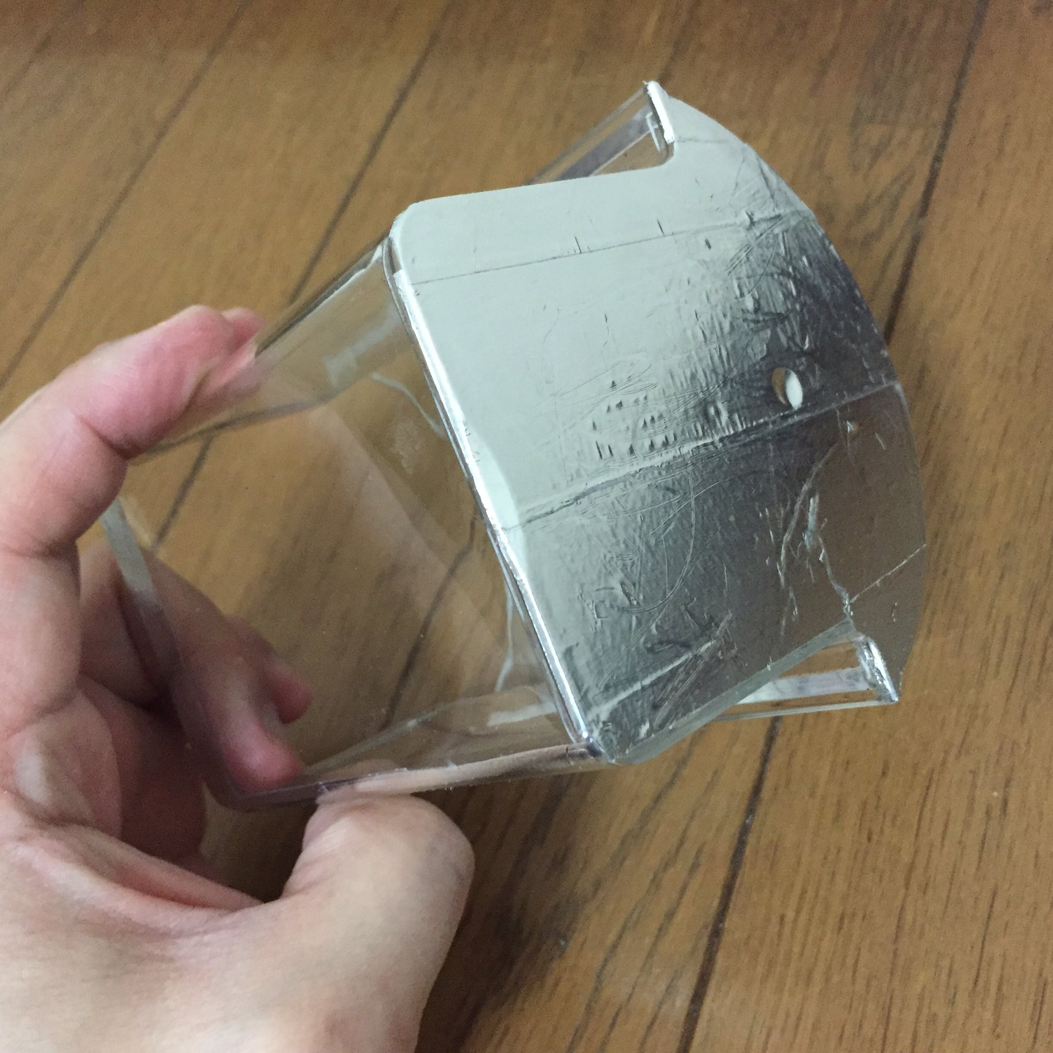 斜男 Nanameotoko Kg364j君 改良 1 樹脂トレイに発生する静電気を抑えてみよう 用意する物 アルミテープ ハサミ カッター 油脂除去のアルコール しっかり洗って水気を拭き取るのでもok アルミテープを適当に切って目立たないように貼る 以上 斜男 Nanameotoko Kg364j君 改良 1 樹脂トレイに発生する静電気を抑えてみよう 用意する物 アルミテープ ハサミ カッター 油脂除去のアルコール しっかり洗って水気を拭き取るのでもok アルミテープを適当に切って目立たないように貼る 以上