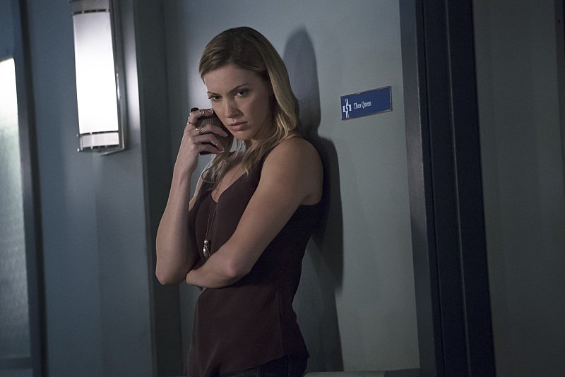 agusivatt's tweet photo. #NoLaurelNoArrow @CW_Arrow @GBerlanti @mguggenheim @MericlesHappen @ARROWwriters @geoffjohns @briforsul Laurel is the only black canary https://t.co/BGXlzCleOC
