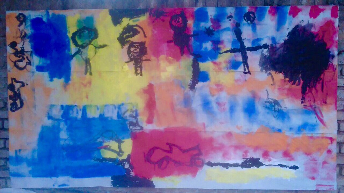 tasuipacha's tweet photo. Tarde de pequeños artistas! @tasuipacha https://t.co/uBubtN5J6O