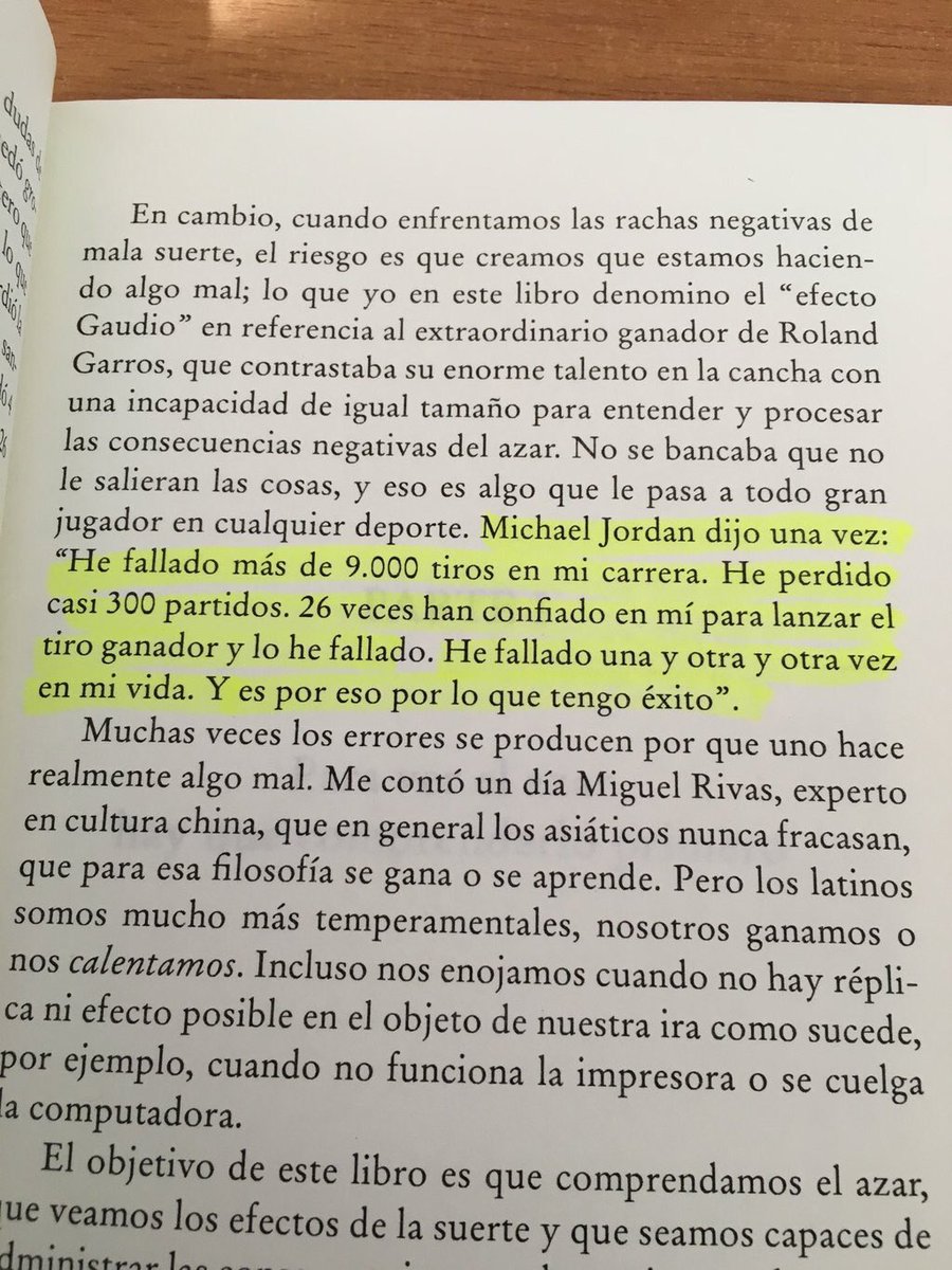 Un libro te hace mejor el día y mejora tu condición como persona. Más cuando encontras éstas líneas.