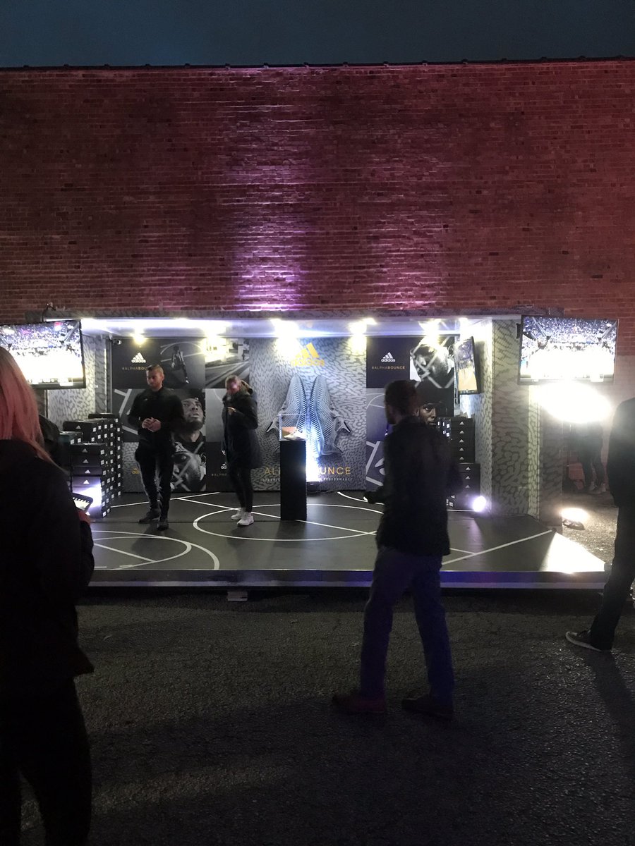 lovethywork's tweet image. This Adidas event is LIT #alphabounce #jayhawkpride
