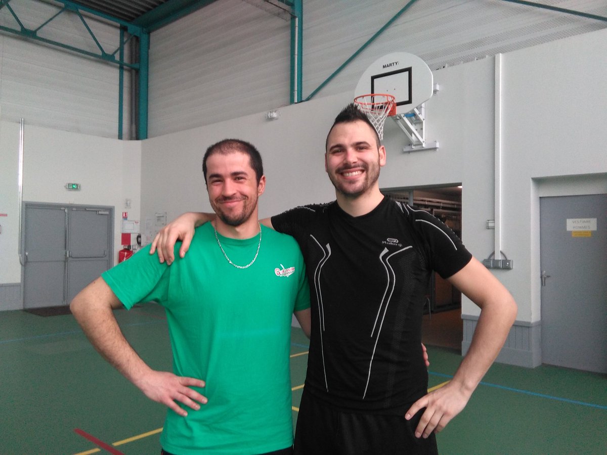 Thanks a lot to the cobras of <a href="/CHOLETFLOORBALL/">ASPTT CHOLET FLOORBA</a> for the nice training!
#floorball #unihockey
