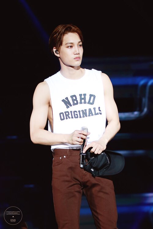 MRBRIGHTSIDE94's tweet photo. ให้ภาพเล่าเรื่อง https://t.co/U6wZ2vRUZe