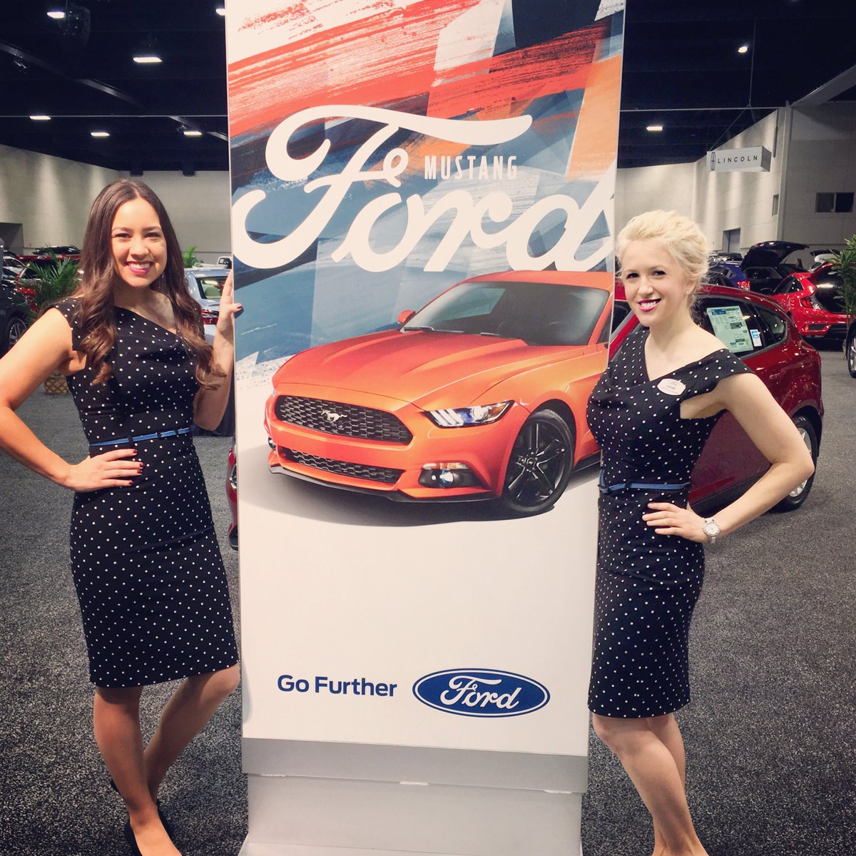 Ford_LauraP's tweet photo. Last day! Come visit @ford_heathers and I at #Ford #cias2017 before the #Peoria auto show drives off! #expedition #2018mustang #2018f150 https://t.co/T3aM5Slm7M