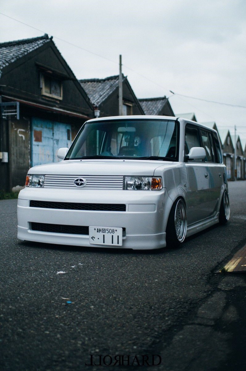 hayatoo_box's tweet photo. #私のいじり方好きって人RT
外装はまた純正に戻しました。
マニュアル移植の4スロ付けて楽しんで乗ってます！ https://t.co/AhSVXdjJfD