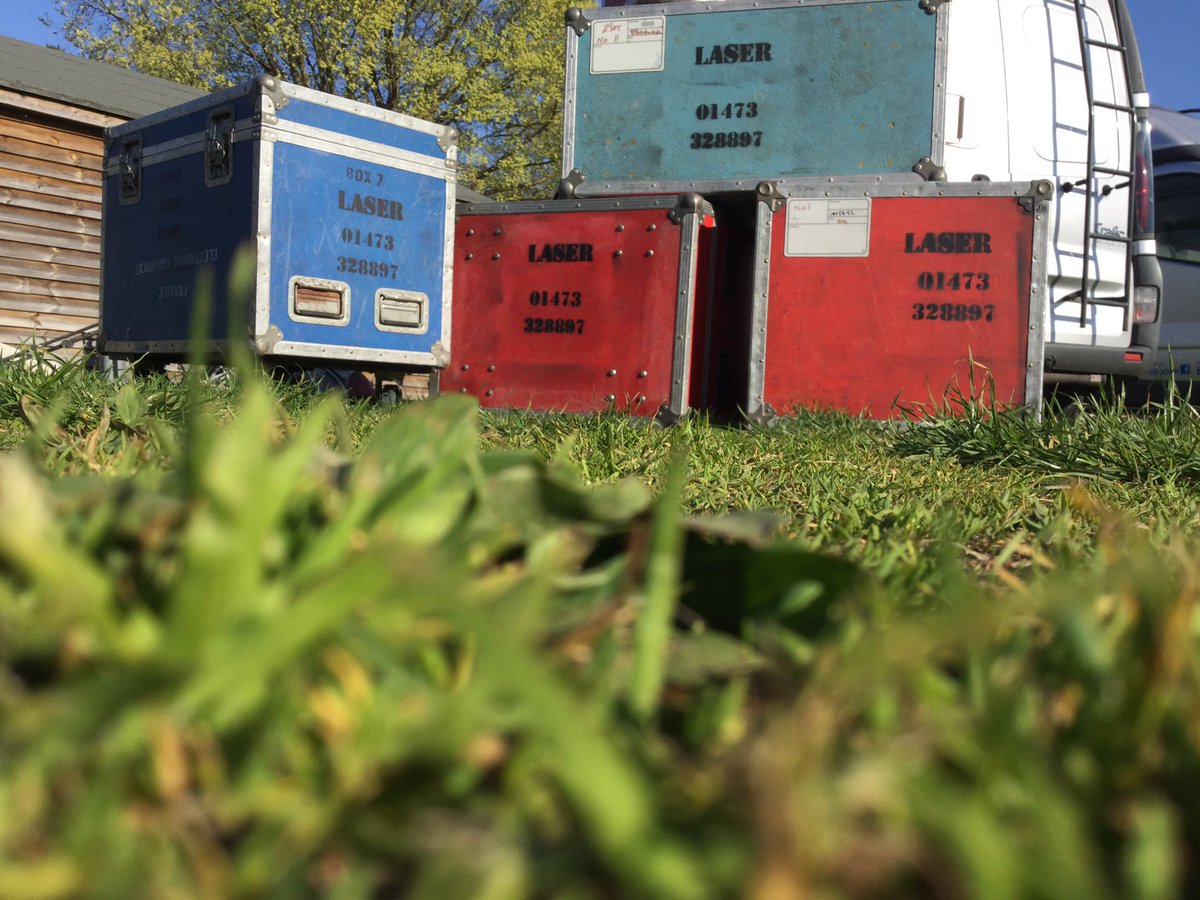 laserlighting's tweet photo. Ready for the next gig! #flightcases #bringiton @TwTobes - photographer &amp; stencil artist. https://t.co/qY41UWwUCm