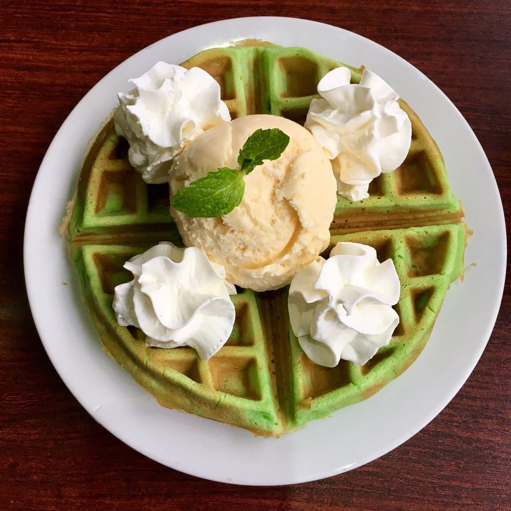 YelpEastBay's tweet photo. @MONSTERPHO offers mo' than just pho. Get a taste of this Pandan Leaf Coconut Waffle! #ROTD
📸 by Tu-Anh N. on #Yelp 
https://t.co/NRjQASu0p6 https://t.co/sgQFFTIe0V