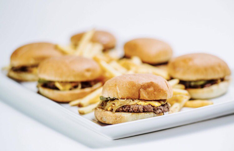 Campus Burger® tweet media