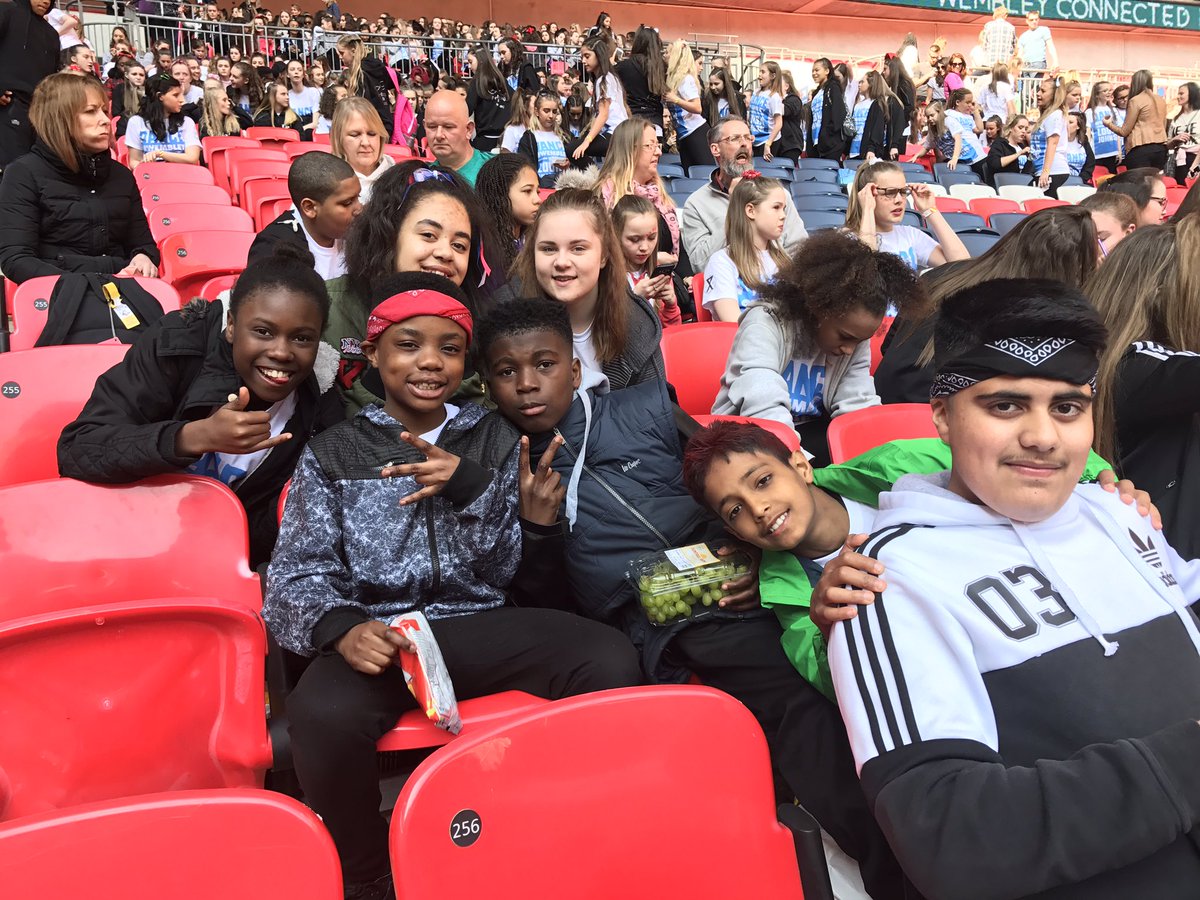 Sydney Russell Dance tweet media